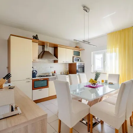 Apartman Jam Apartment